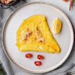 Omelette au fromage rouge